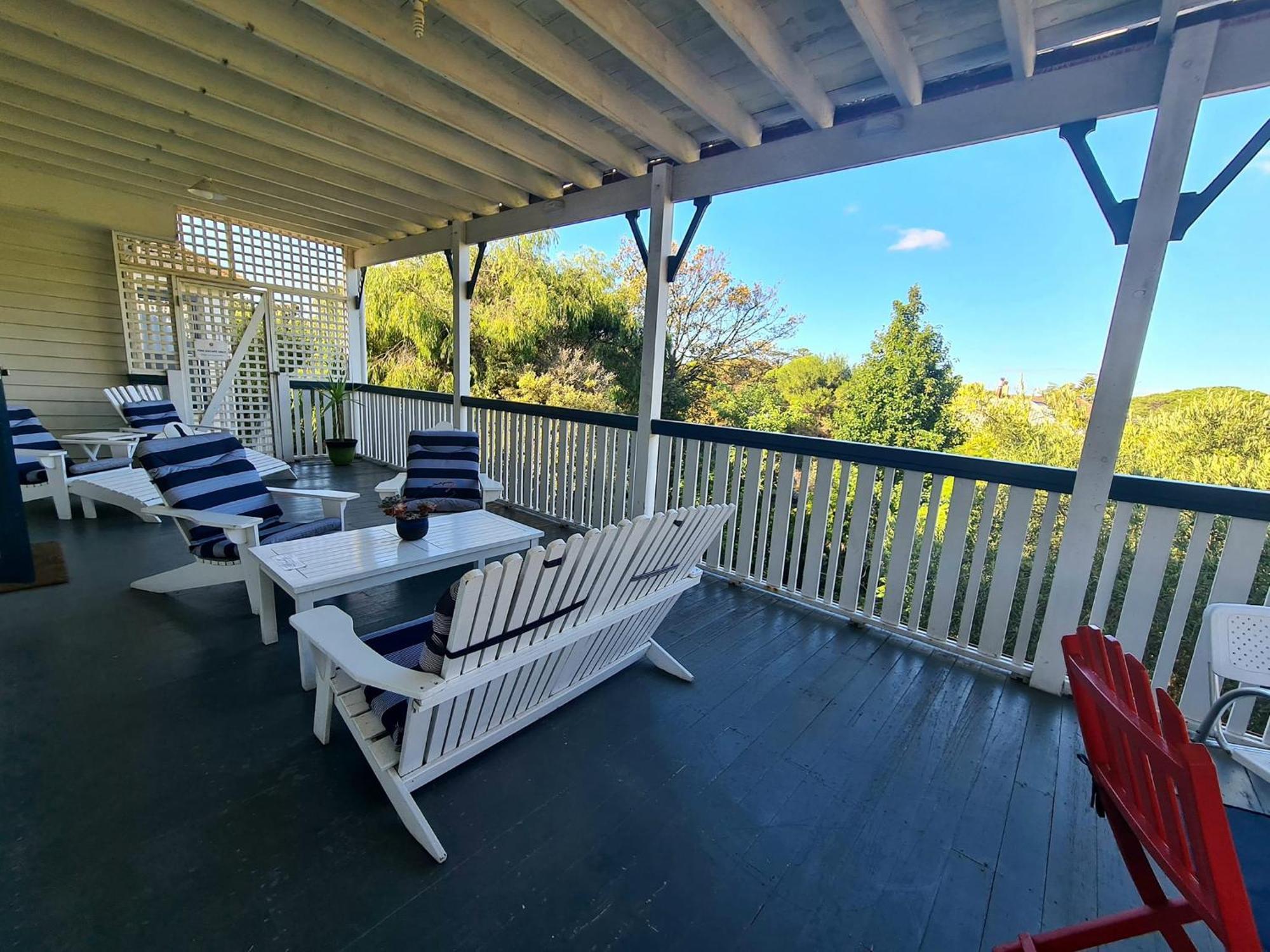 Athelstane House 4* Queenscliff